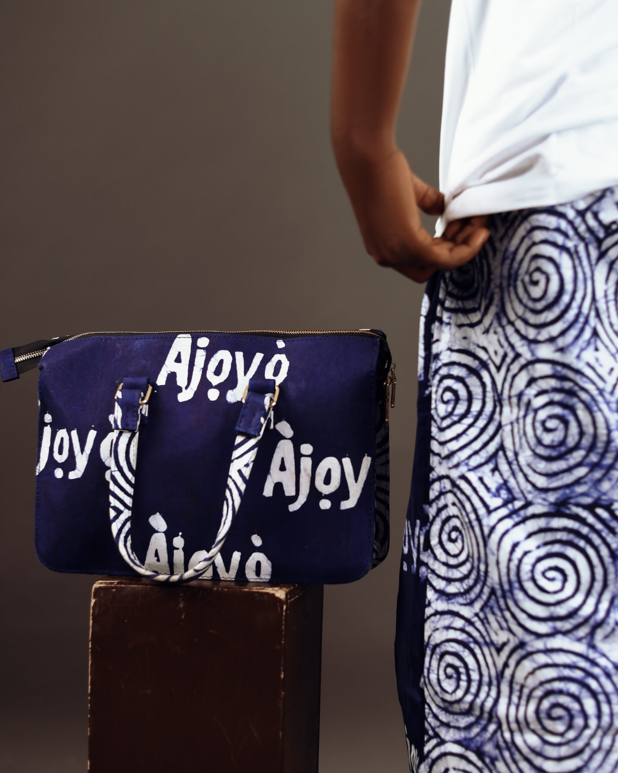 Adire Laptop Bag - Image 3
